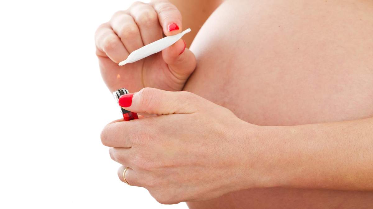 Курение марихуаны и беременность убрать из друзей даркнет смотреть онлайн в хорошем качестве