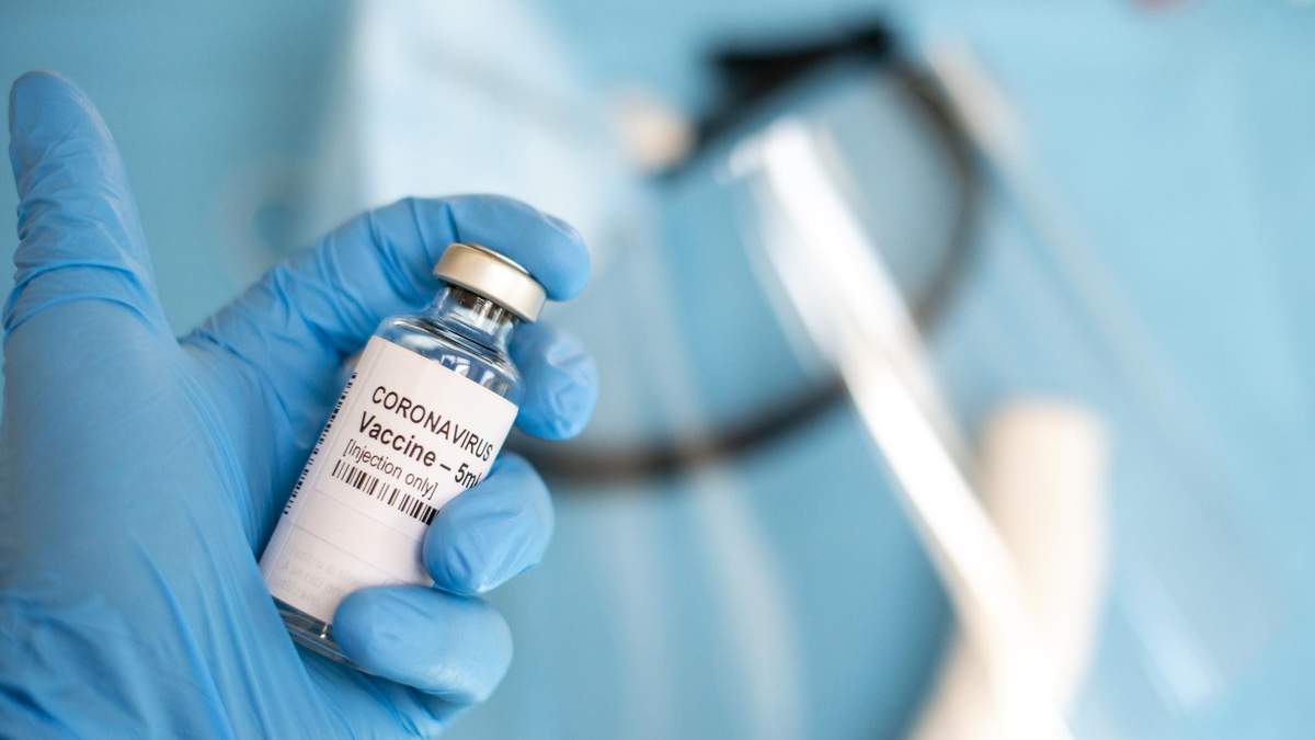 ВООЗ назвала терміни початку вакцинації від COVID-19 в екстрених випадках