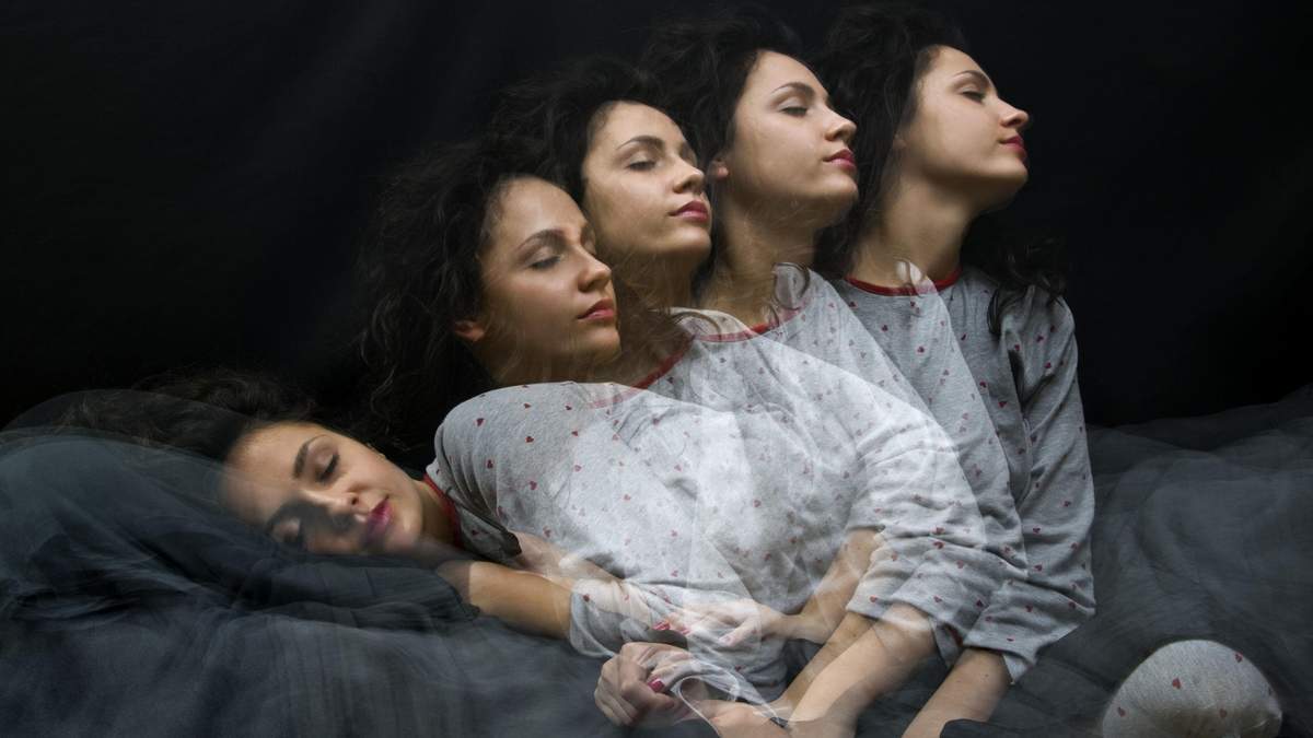 Чому люди можуть ходити у сні: дослідники розповіли про можливу причину лунатизму - Здоровʼя 24