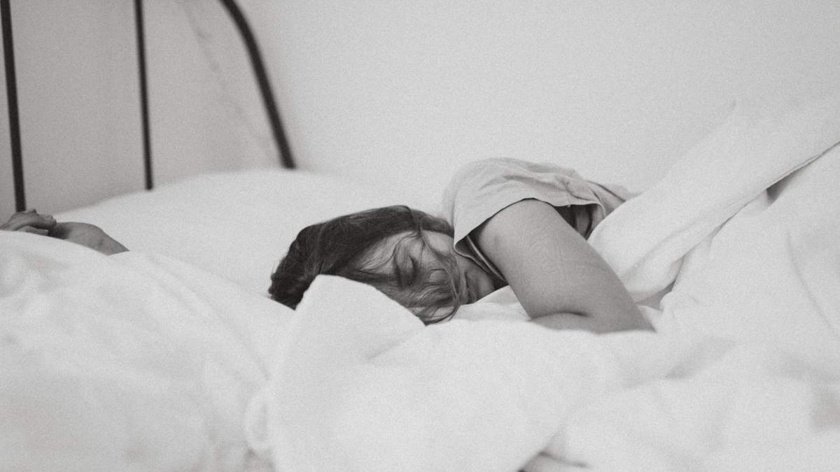 Из-за чего бывает трудно заснуть: ученые обнаружили, что может вызвать проблемы со сном