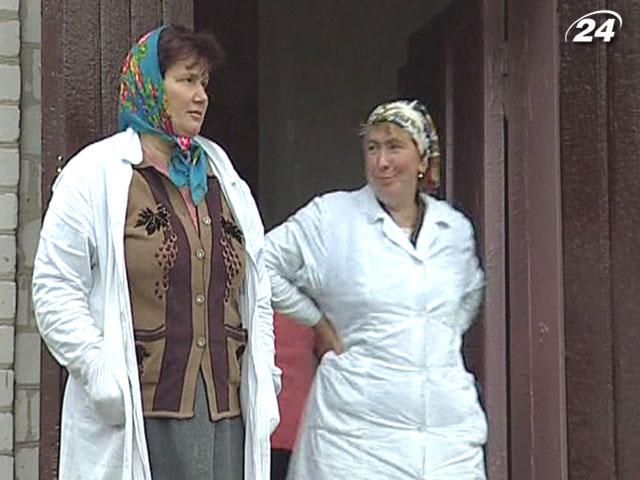 Янукович: Україні бракує 30 тисяч лікарів Янукович: Україні бракує 30 тисяч лікарів