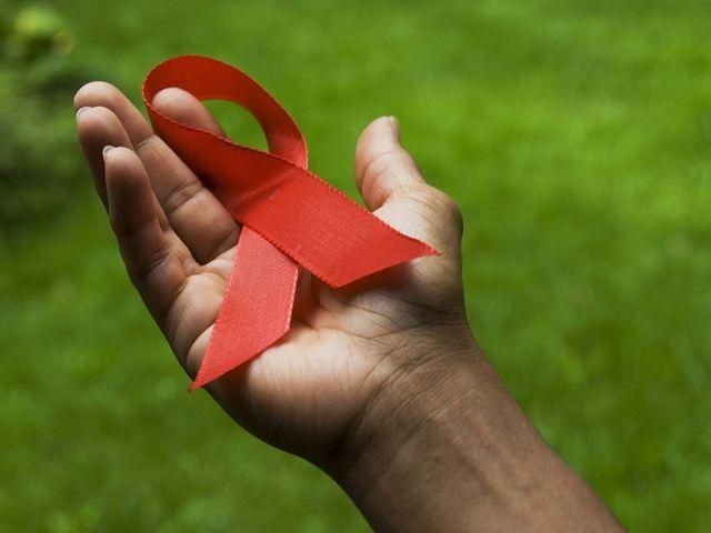 В Україні ВІЛ-інфікованими є 350 тисяч людей
