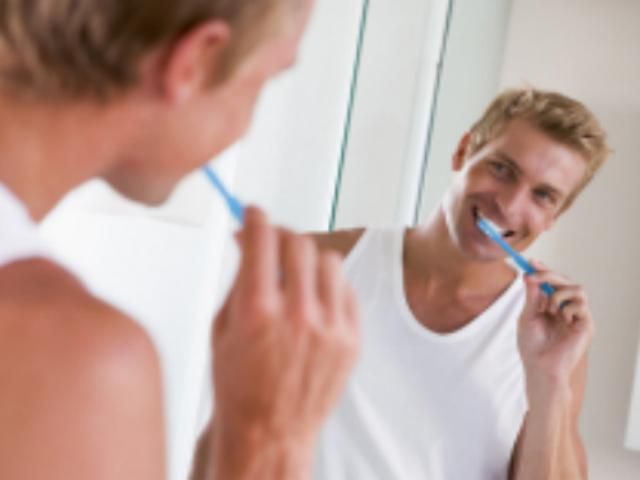 Захворювання ясен можуть спричинити проблеми з потенцією Захворювання ясен можуть спричинити проблеми з потенцією