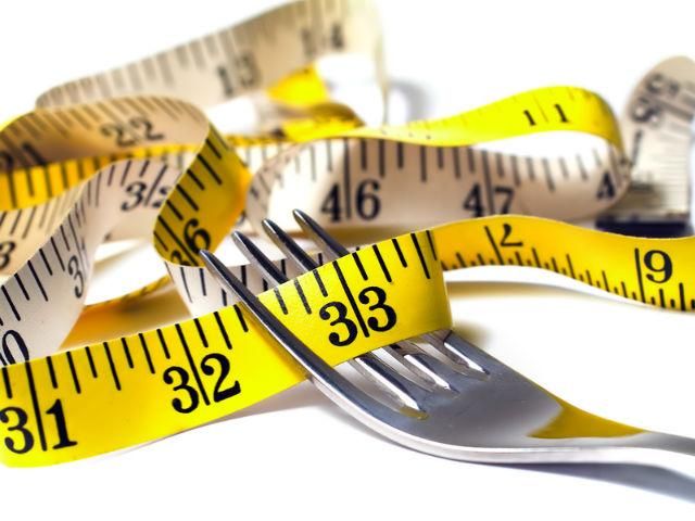 Врачи советуют не изнурять себя диетами после застолий Врачи советуют не изнурять себя диетами после застолий