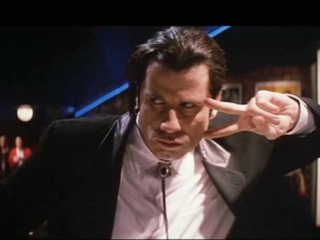 Під час танцю чоловіки приваблюють жінок і відлякують суперників Під час танцю чоловіки приваблюють жінок і відлякують суперників