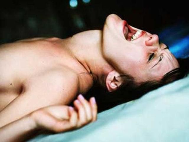 Вчені: Крик і стогін під час сексу загострює відчуття 