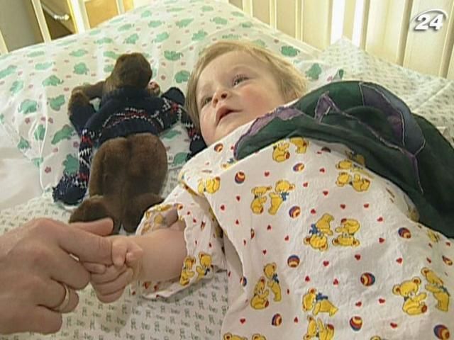 Як науковці допомагають жінкам народжувати здорових дітей (Відео) Як науковці допомагають жінкам народжувати здорових дітей (Відео)