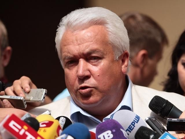 Олийнык считает, что с такими маниями, как у Тимошенко и Власенко, надо у психиатров лечиться Олийнык считает, что с такими маниями, как у Тимошенко и Власенко, надо у психиатров лечиться