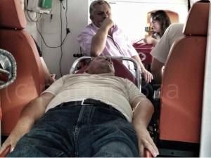 Мельник показал прооперированное место Мельник показал прооперированное место