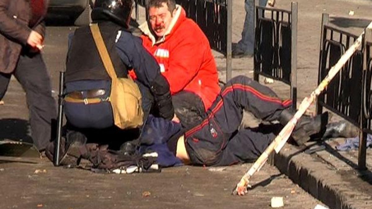 Жертвами сутичок у Києві стали близько 30 людей, — медслужба Майдану