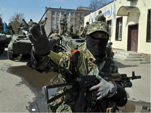 Медикам удалось спасти раненого в Славянске 12-летнего мальчика Медикам удалось спасти раненого в Славянске 12-летнего мальчика