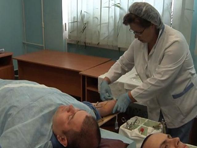 Во время войны люди активно сдают кровь, — врач Киевского городского центра