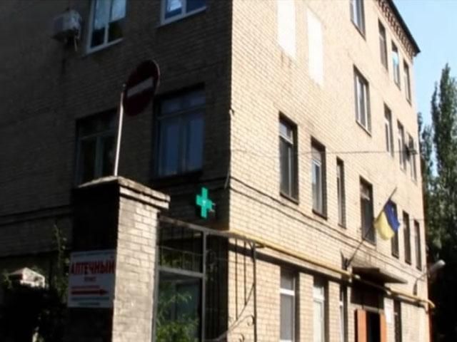 Лікарня в Артемівську приймає поранених з "прифронтових" міст Лікарня в Артемівську приймає поранених з "прифронтових" міст