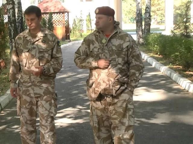 Медикам-добровольцам удалось выбраться из "иловайского котла" Медикам-добровольцам удалось выбраться из "иловайского котла"