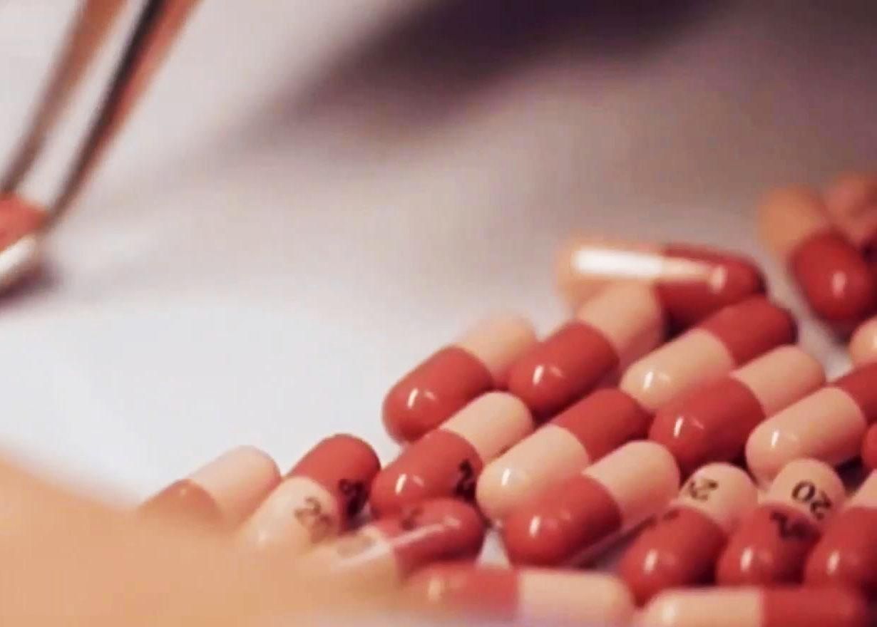 Факти про здоров'я. Масове використання антибіотиків робить їх менш ефективними Факти про здоров'я. Масове використання антибіотиків робить їх менш ефективними