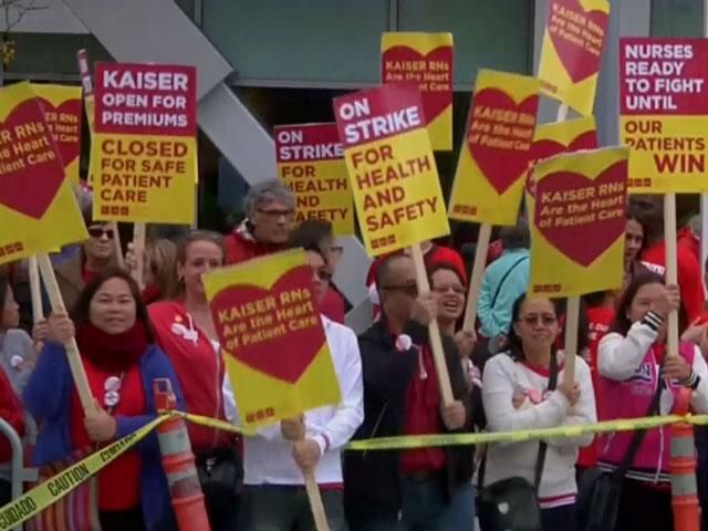 У США страйкує 18 тисяч медсестер (Відео)