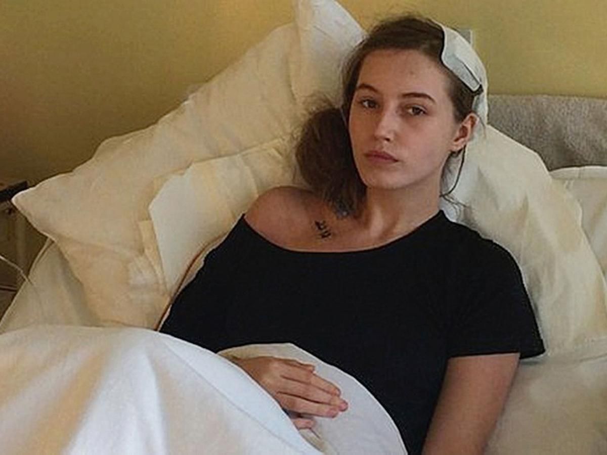 У Польщі дівчина прокинулась під час операції на мозку і почала говорити У Польщі дівчина прокинулась під час операції на мозку і почала говорити