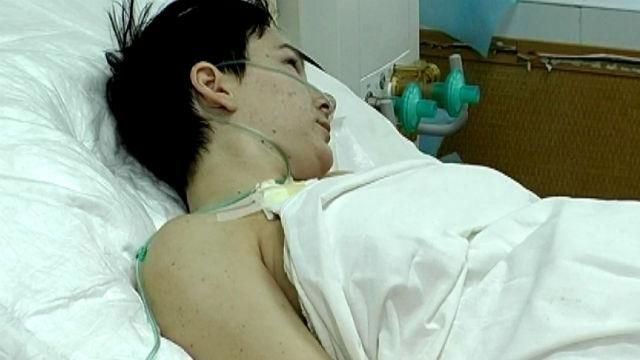 Дівчина парамедик врятувала життя бійця, хоча сама потрапила до лікарні