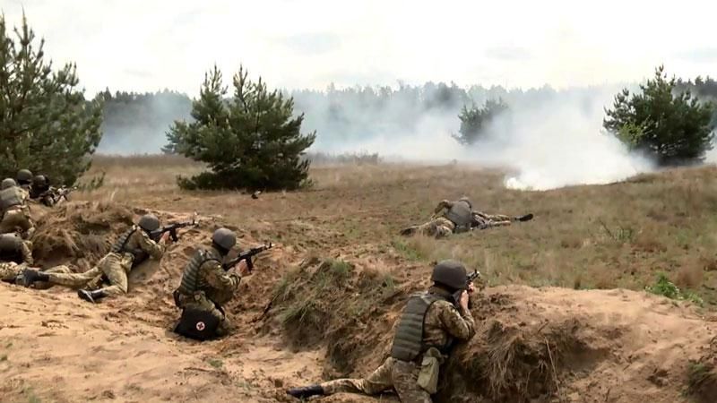 Як виглядає бій з ворогом: у СБУ провели практичні навчання Як виглядає бій з ворогом: у СБУ провели практичні навчання