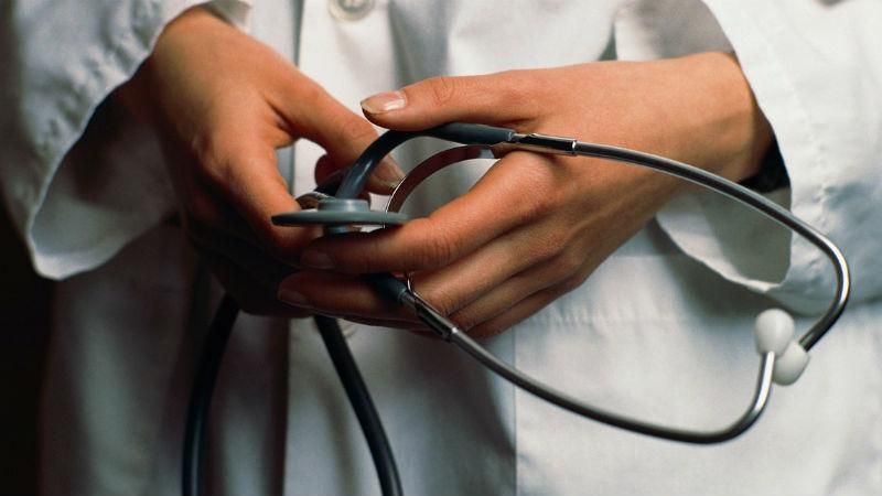 Медикам наконец повысят зарплату Медикам наконец повысят зарплату