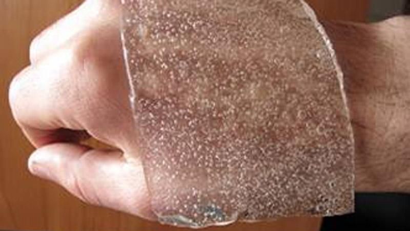 Українські вчені створили унікальний пластир для бійців АТО Українські вчені створили унікальний пластир для бійців АТО