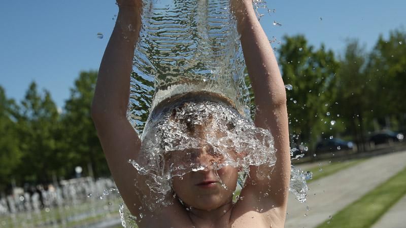 Стало известно, когда в Украине спадет аномальная жара Стало известно, когда в Украине спадет аномальная жара