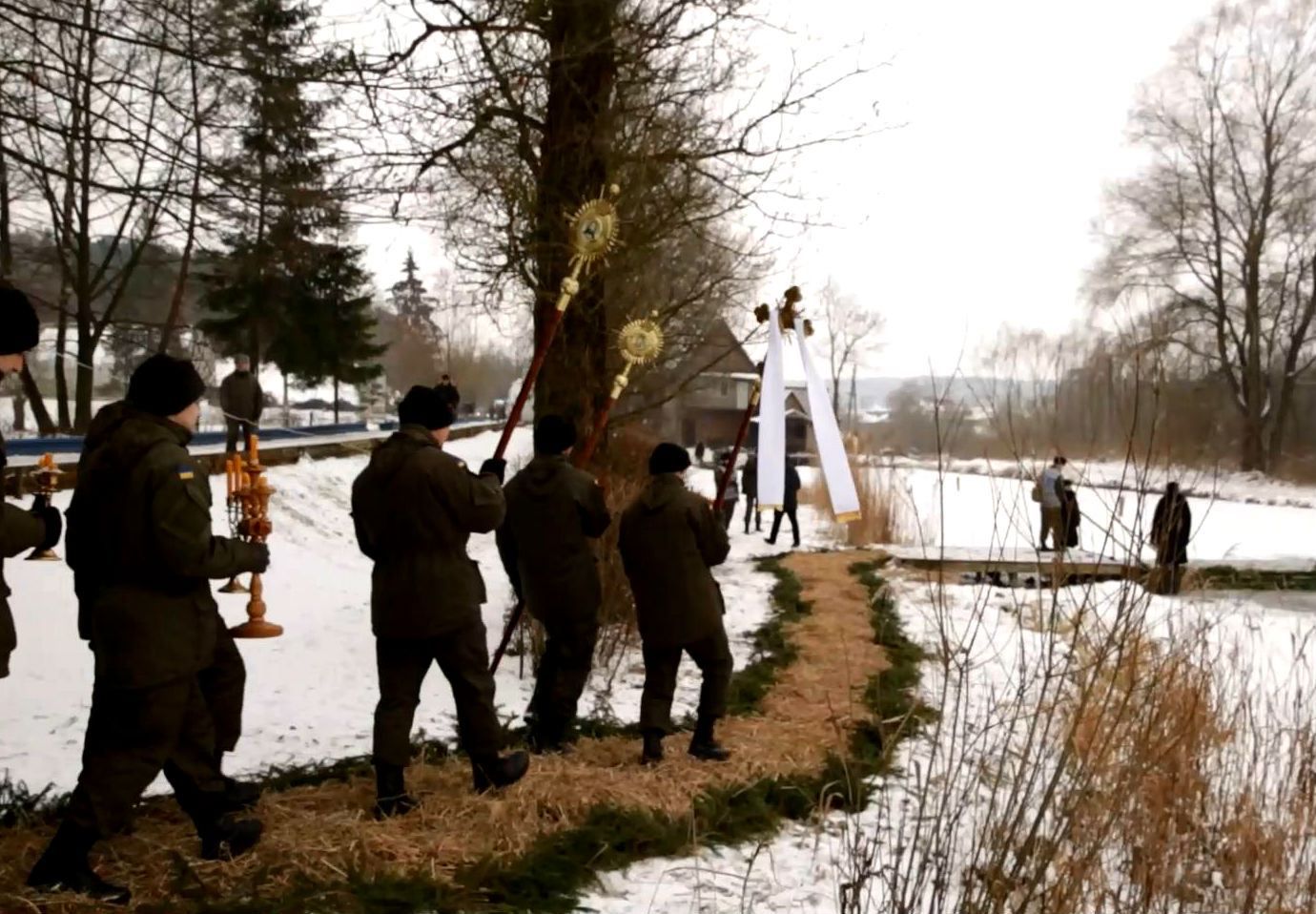 Чем отличаются иорданские купания военных от гражданских верующих Чем отличаются иорданские купания военных от гражданских верующих