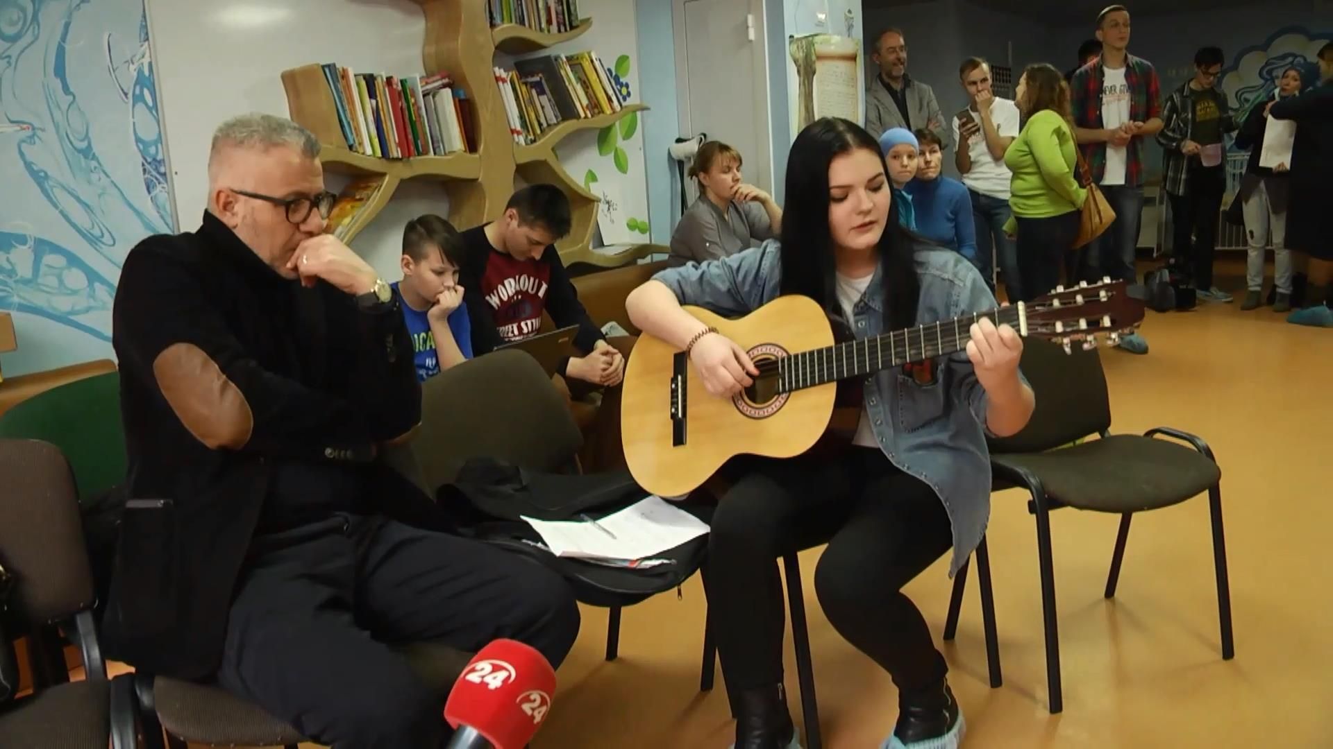 Рак — не приговор: подростки рассказали, как одолели страшную болезнь Рак — не приговор: подростки рассказали, как одолели страшную болезнь