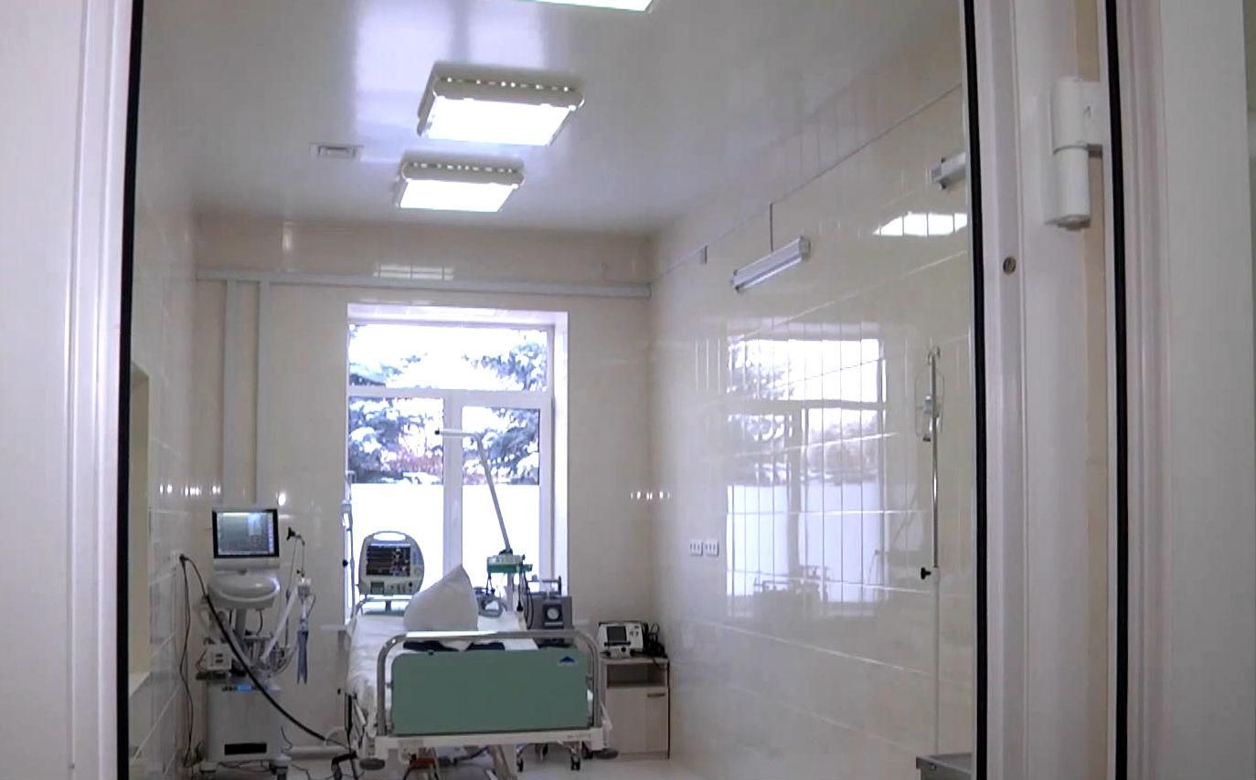 Активісти вимагають від влади дозволити пускати родичів до реанімацій Активісти вимагають від влади дозволити пускати родичів до реанімацій