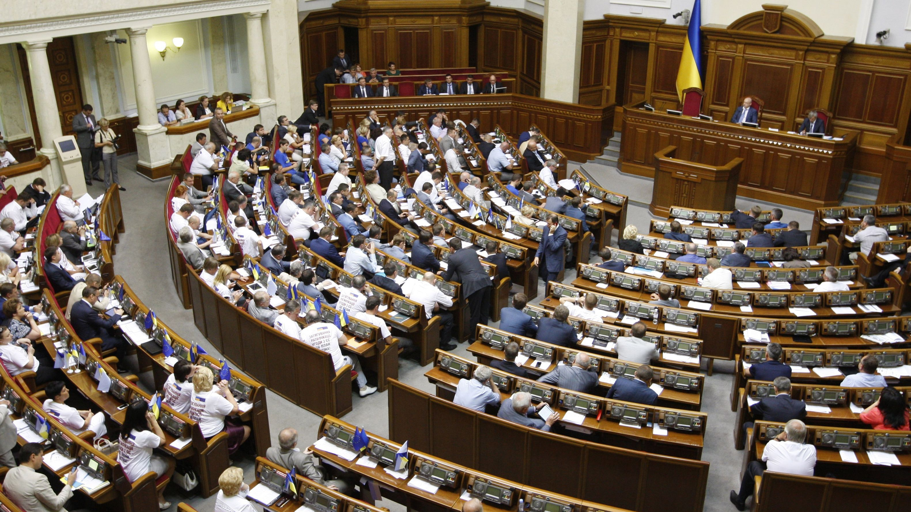 Рада упростила регистрацию иностранных лекарств