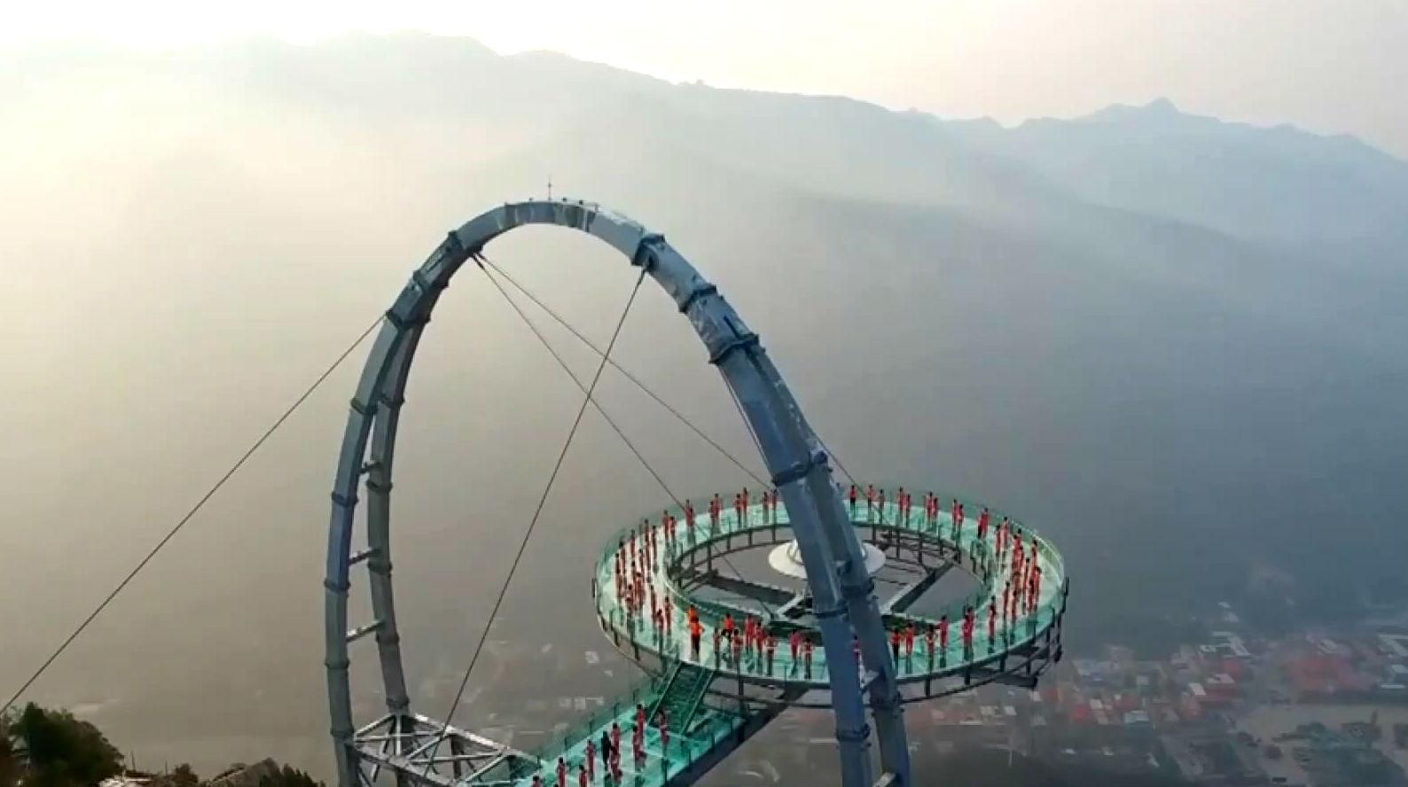 Світ поринув у масові медитації Світ поринув у масові медитації