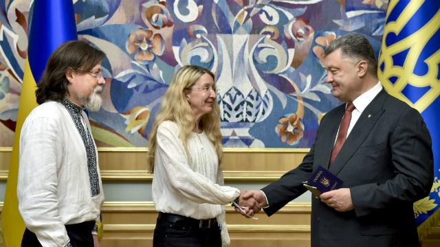 Обязанности министра здравоохранения будет выполнять волонтер из США