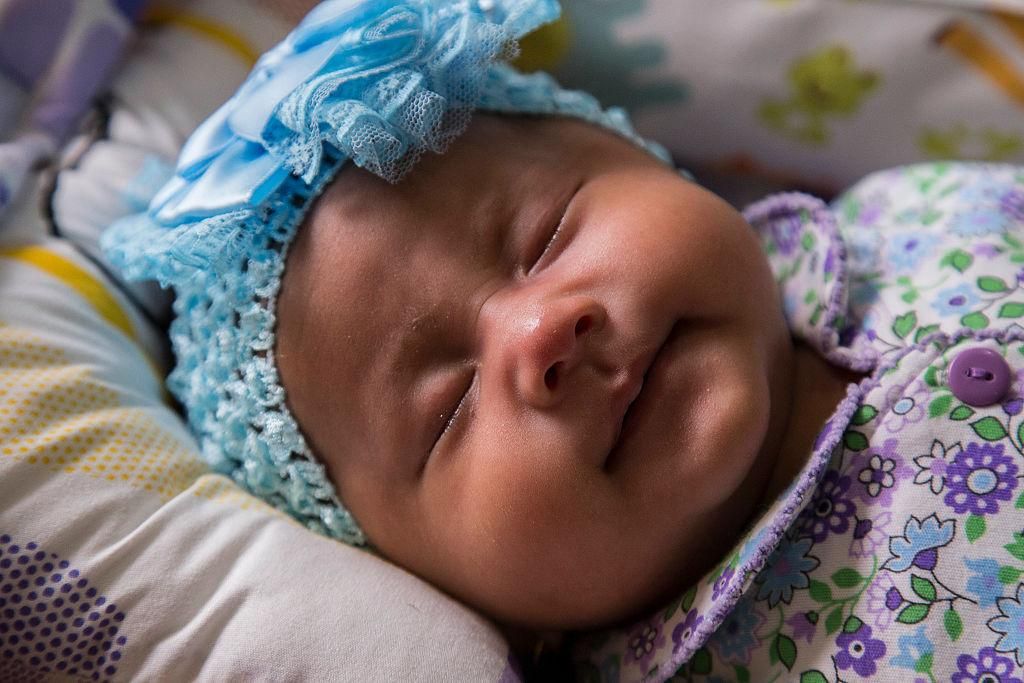 Українки почали менше народжувати Українки почали менше народжувати