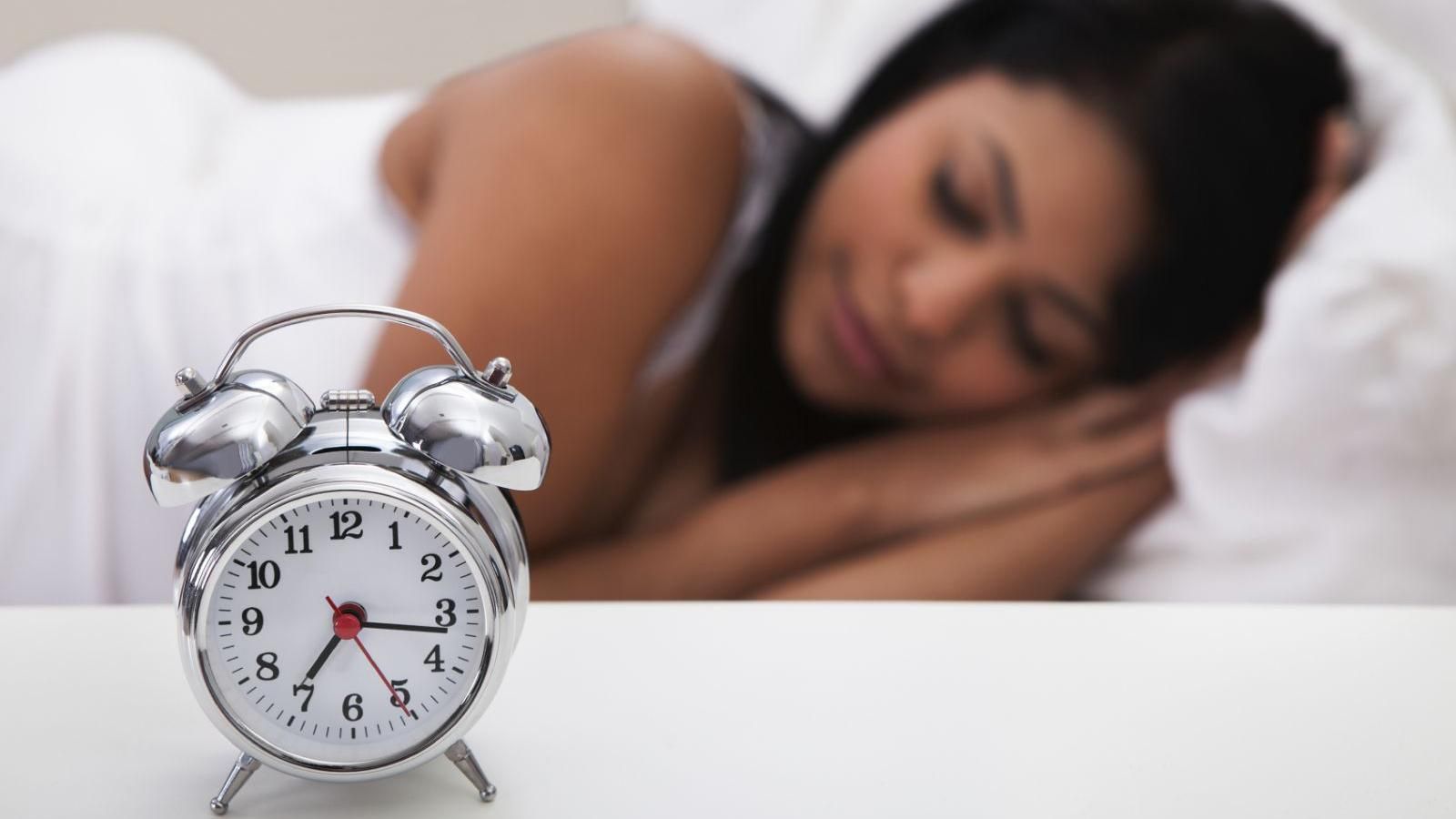 Женщины требуют больше времени на сон, чем мужчины