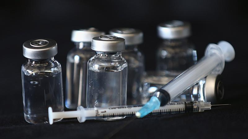 Сколько человеку можно употреблять антибиотиков