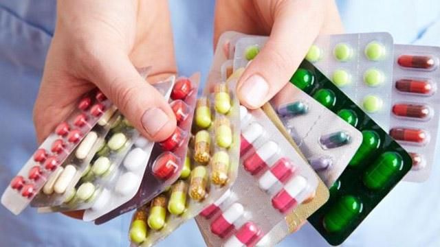 Украинцы стали покупать больше лекарств