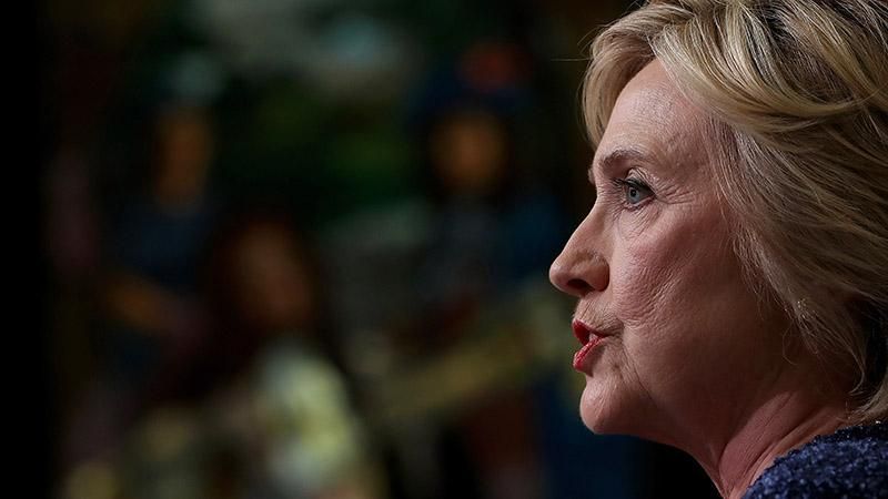 Врач Клинтон рассказала, как она себя чувствует Врач Клинтон рассказала, как она себя чувствует