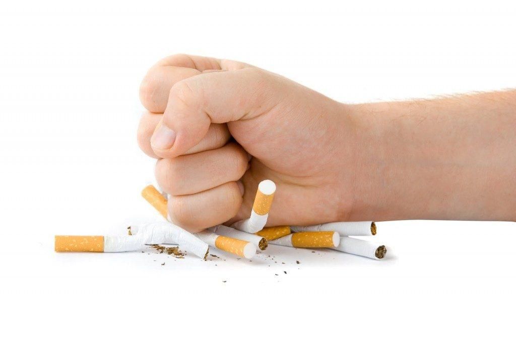 Вчені закликають РКБТ розглянути дослідження альтернатив куріння, зроблені в останні роки