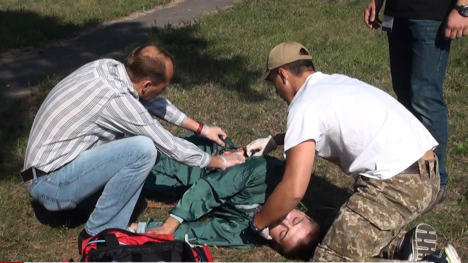 Медики прошли остросюжетные обучения в сложных условиях Медики прошли остросюжетные обучения в сложных условиях