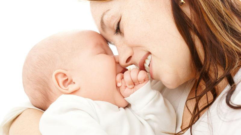 Ученые доказали – дети наследуют ум матери