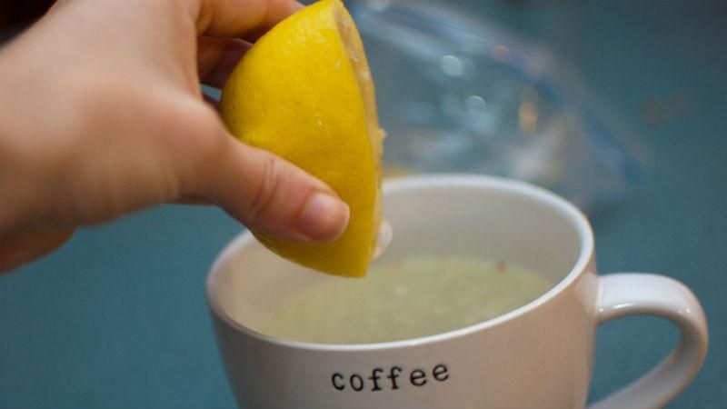 12 полезных свойств, которые убедят вас выпить воду с лимоном