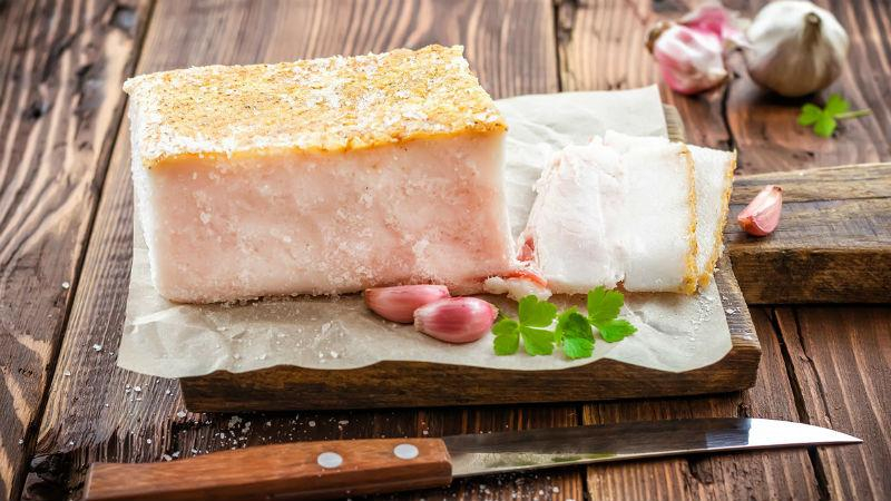 5 полезных свойств сала, о которых вы могли не знать