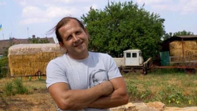 Задержанному оккупантами украинцу в камеру изолятора вызвали "скорую" Задержанному оккупантами украинцу в камеру изолятора вызвали "скорую"