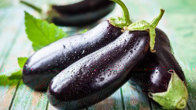 Ученые назвали овощ, который поможет бросить курить