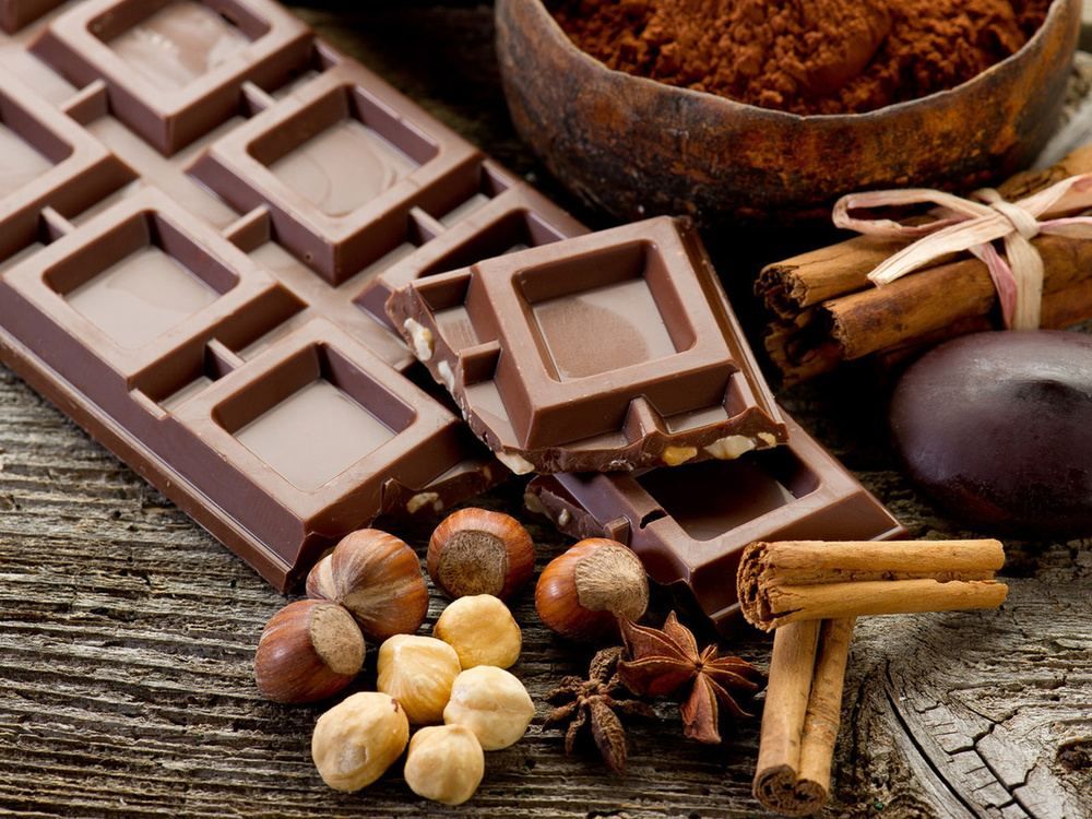 ТОП-5 корисних властивостей гіркого шоколаду