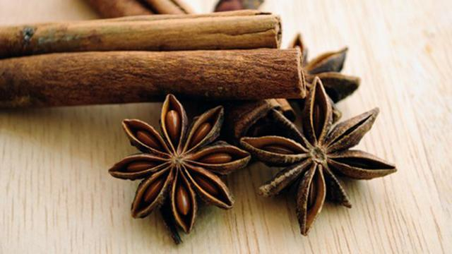 Названа специя, которая лечит сердце и желудок