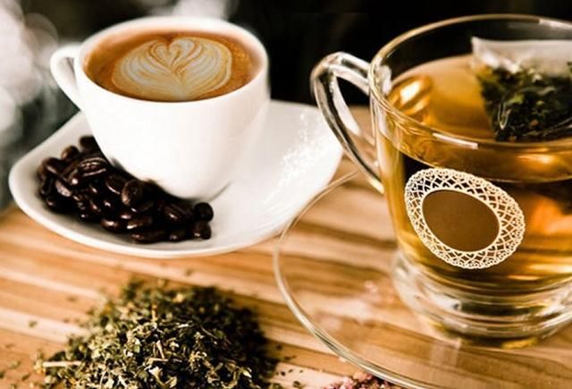 Кофе и чай лучше пить с сахаром, – объяснение эксперта