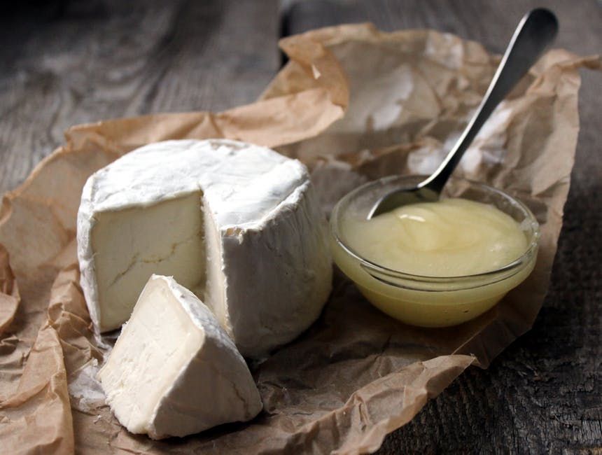 Долголетие, здоровое сердце и красивая фигура: невероятные свойства сыра