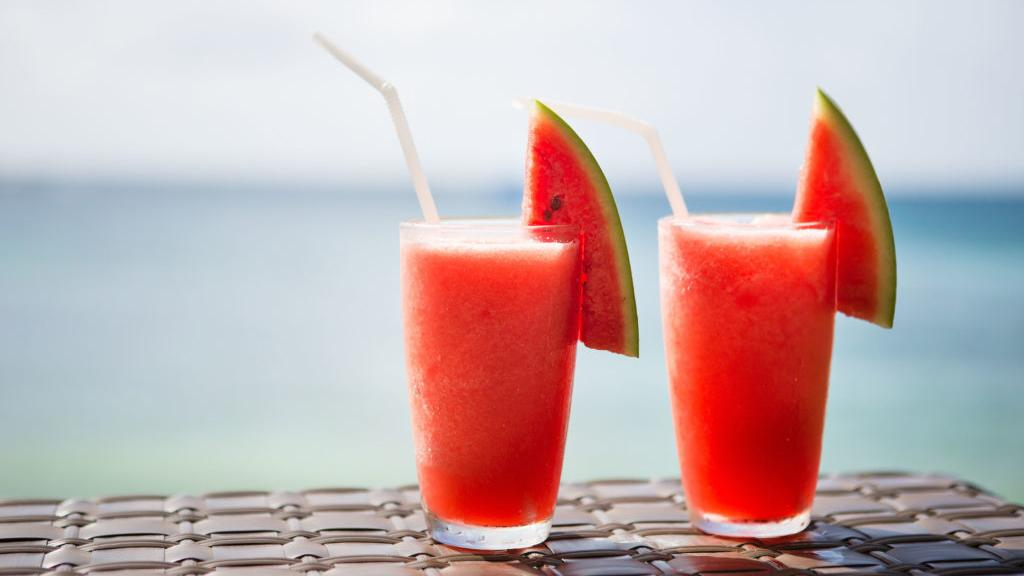 Какой напиток вреден для "грудных" детей