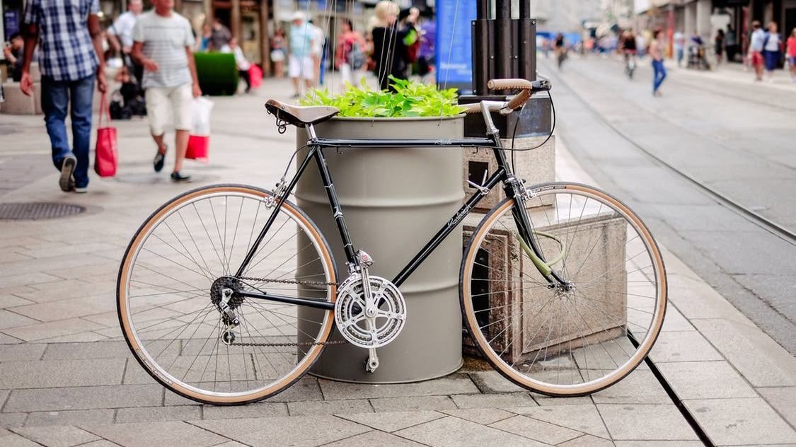 10 цікавих ідей, як зберігати велосипед в малій квартирі: фото